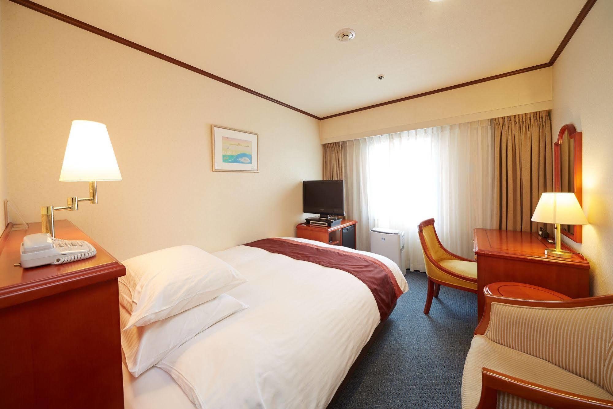 Yours Hotel Φουκούι Εξωτερικό φωτογραφία