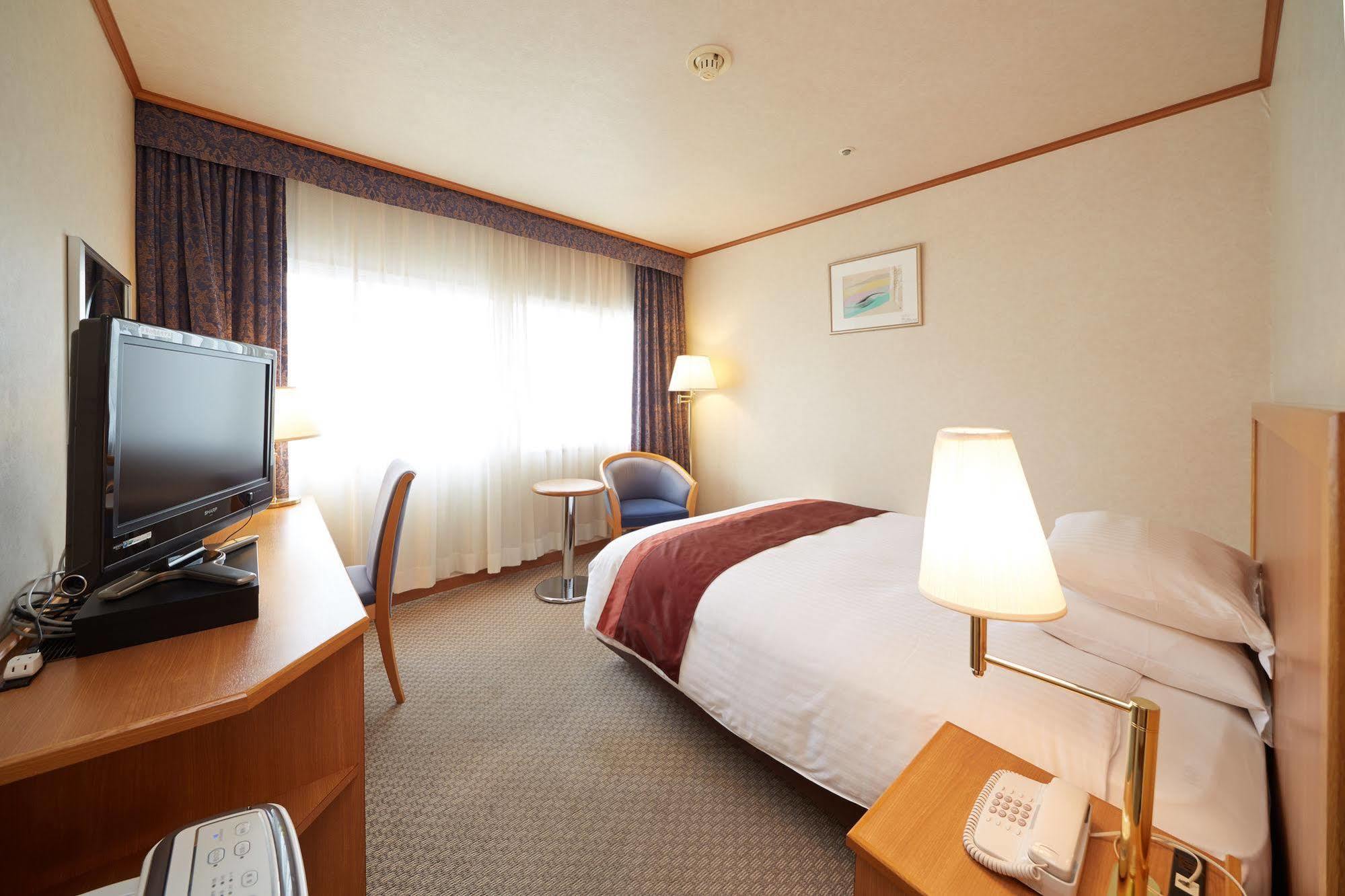 Yours Hotel Φουκούι Εξωτερικό φωτογραφία